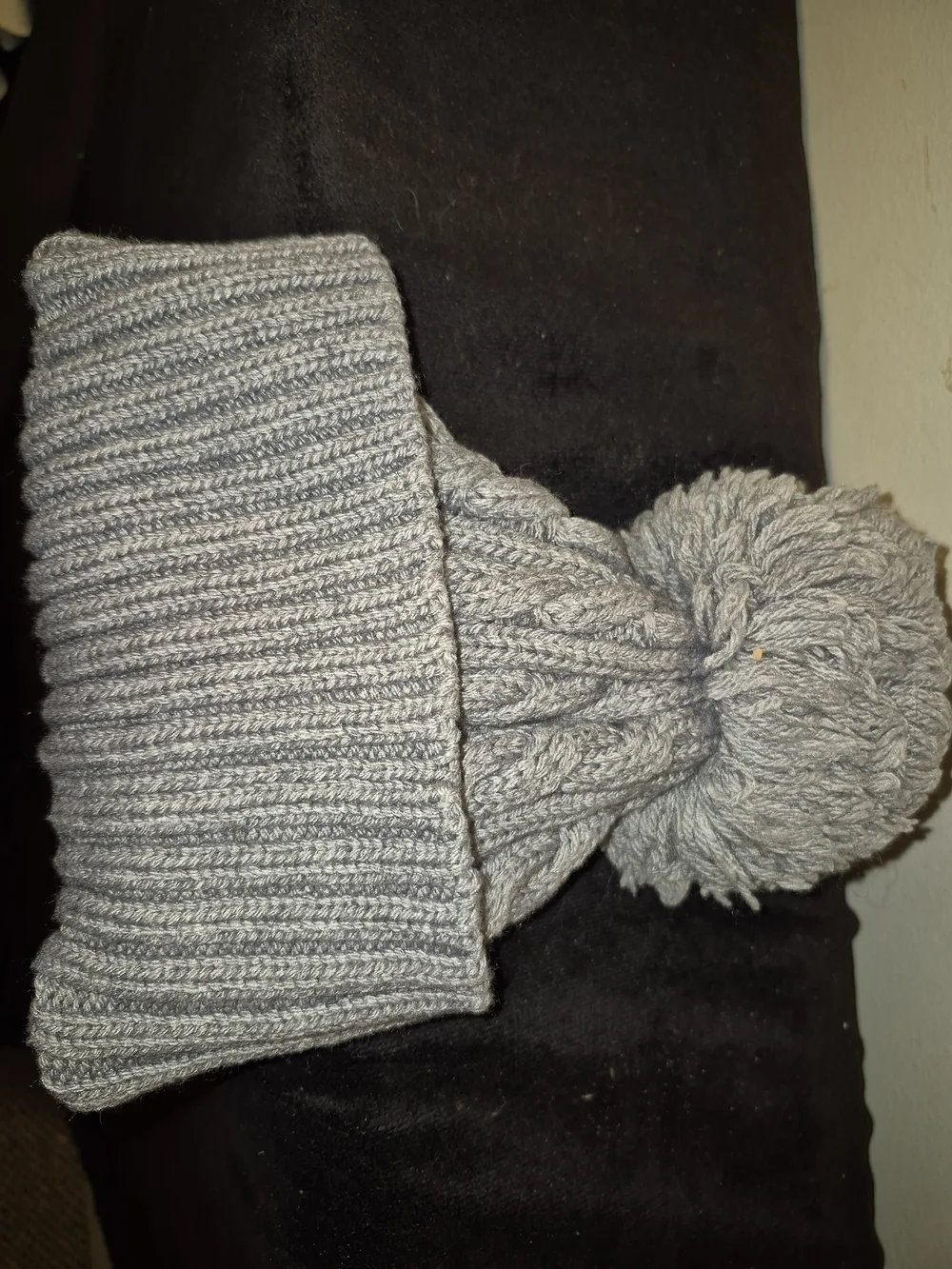 Calvin Klein Gray Knit Pom-Pom Beanie - Picture 3 of 3